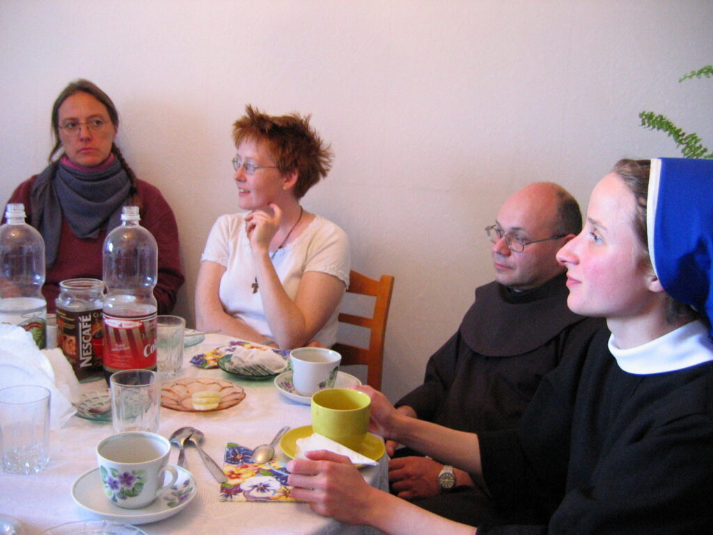 Gespräch mit Franziskanern und Schwestern