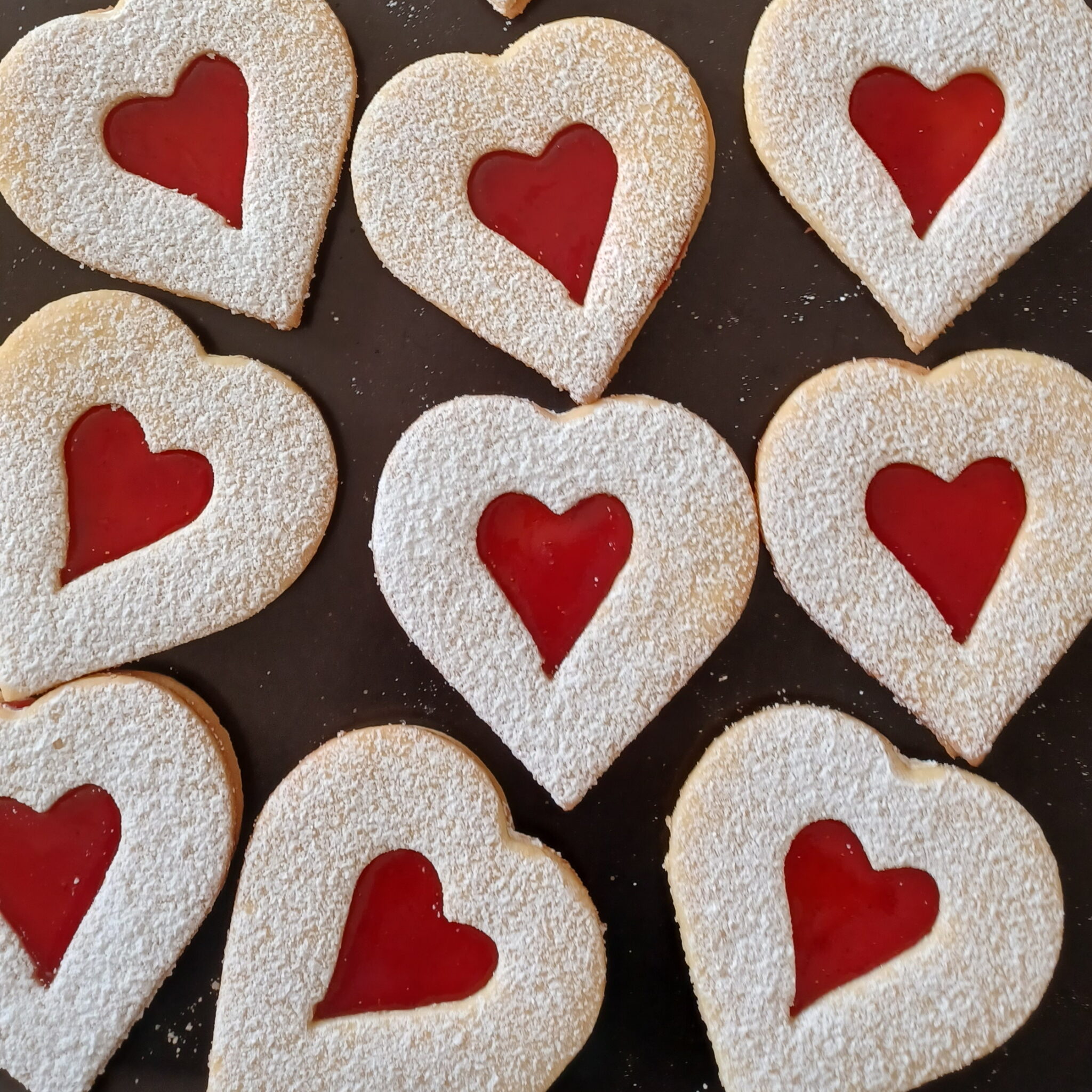 Mürbteigherzen zum Muttertag im Haus der Stille Laden